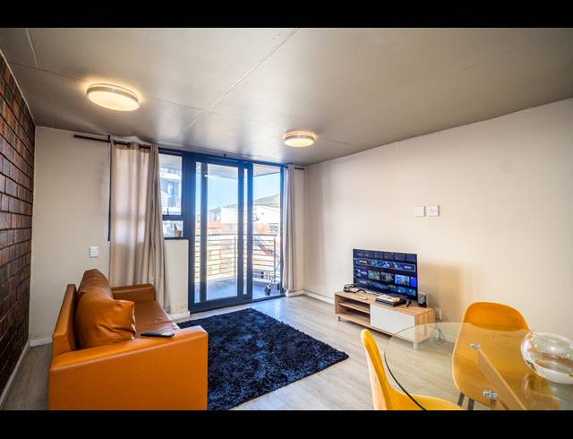 2 BEDROOM APARTMENT FOR SALE IN OBSERVATORY